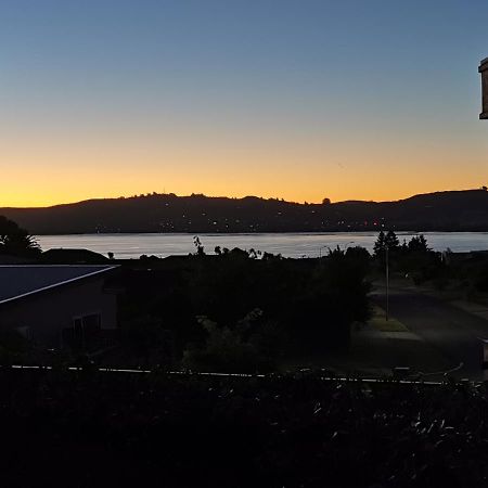 Lake Taupo Holiday Home Exterior photo
