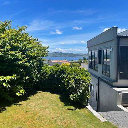 Lake Taupo Holiday Home Exterior photo